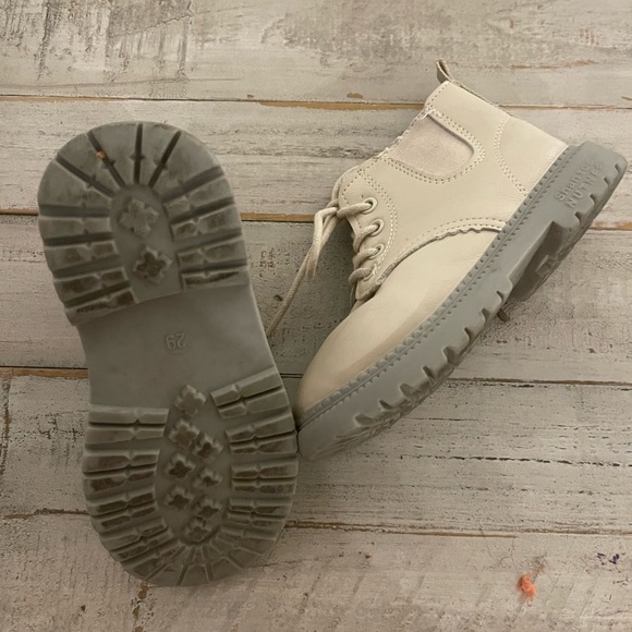 Spring boots for girls - Picture 3 of 3